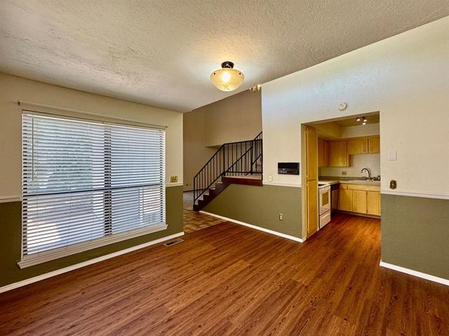 428 Sundance Lane, Edmond, OK 73034