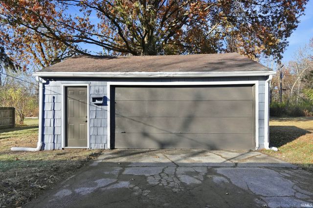 4622 Ridgelane Drive, Fort Wayne, IN 46804