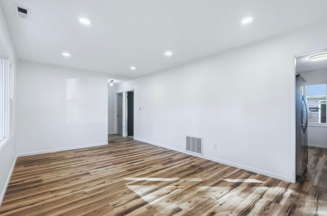 4622 Ridgelane Drive, Fort Wayne, IN 46804