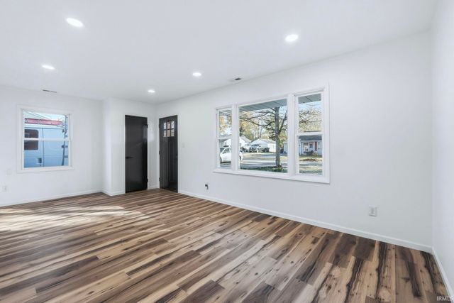 4622 Ridgelane Drive, Fort Wayne, IN 46804