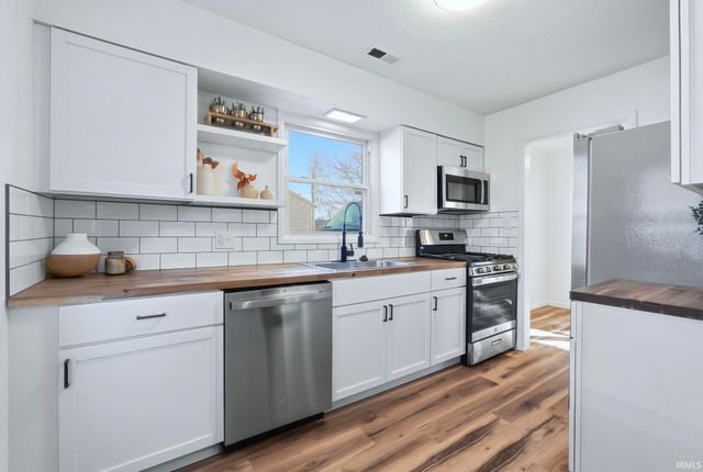 4622 Ridgelane Drive, Fort Wayne, IN 46804