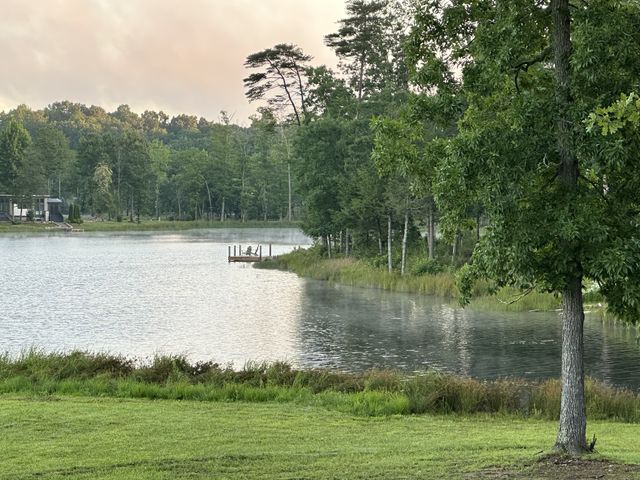 177 Shoreside Ct, Tracy City, TN 37387