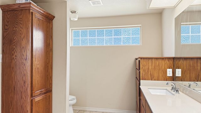 700 Park Street, Gatesville, TX 76528