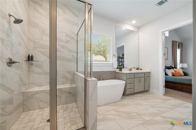 933 Donna Roland Court, Leander, TX 78641