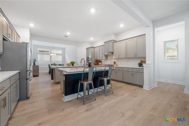 933 Donna Roland Court, Leander, TX 78641