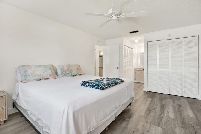 3146 37TH LANE S A, St Petersburg, FL 33711