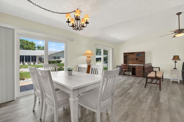 3146 37TH LANE S A, St Petersburg, FL 33711