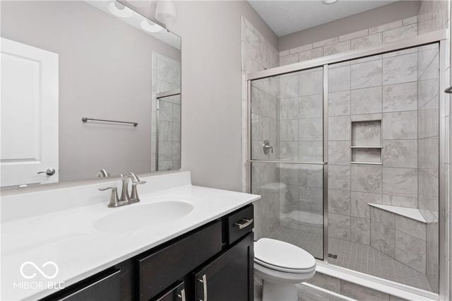 14450 Treasure Creek Lane, Fishers, IN 46038