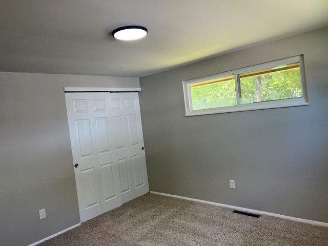 1663 Haft Drive, Reynoldsburg, OH 43068