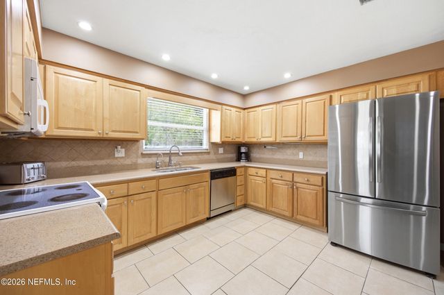 3084 WATSON Drive S, Jacksonville, FL 32257
