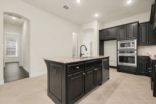 12236 Curry Creek Drive, Frisco, TX 75035