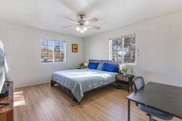 600 8th Street NW D, Albuquerque, NM 87102