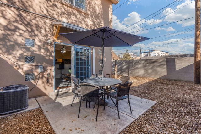 600 8th Street NW D, Albuquerque, NM 87102