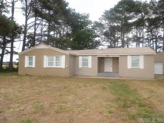 922 County 328 Road, Bono, AR 72416