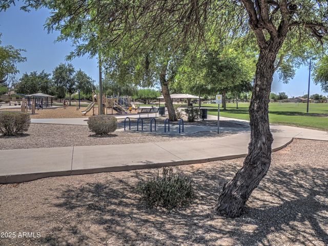 9233 E NEVILLE Avenue 1011, Mesa, AZ 85209