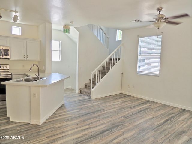 9233 E NEVILLE Avenue 1011, Mesa, AZ 85209