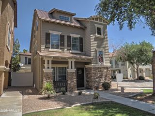 9233 E NEVILLE Avenue 1011, Mesa, AZ 85209