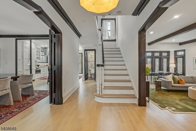 11 Undercliff Road, Montclair Twp., NJ 07042