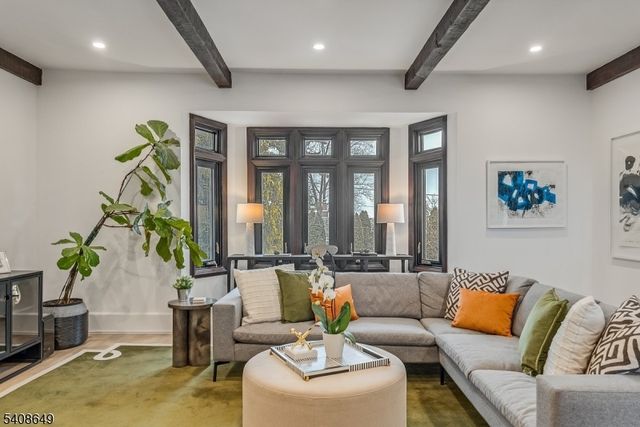 11 Undercliff Road, Montclair Twp., NJ 07042