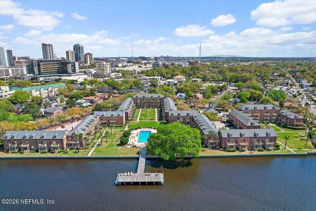 1586 PALM Avenue 1586, Jacksonville, FL 32207