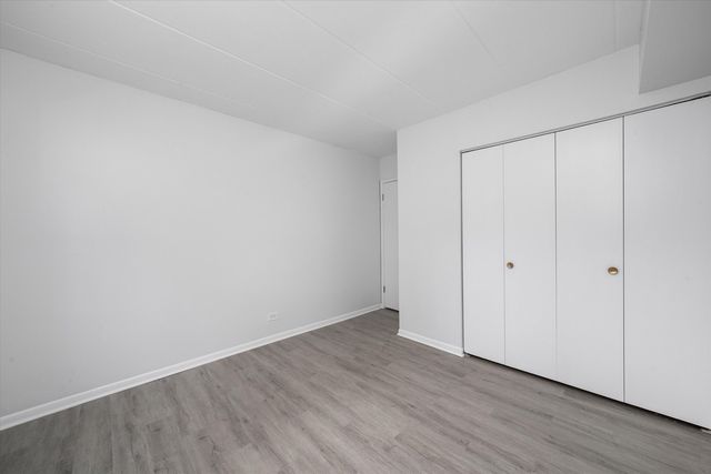 2807 Willow Road 103, Homewood, IL 60430