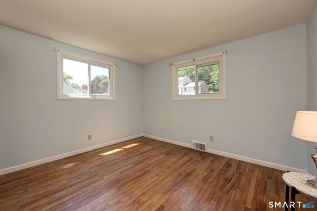 88 Bailey Road, Middletown, CT 06457