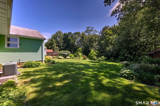 88 Bailey Road, Middletown, CT 06457