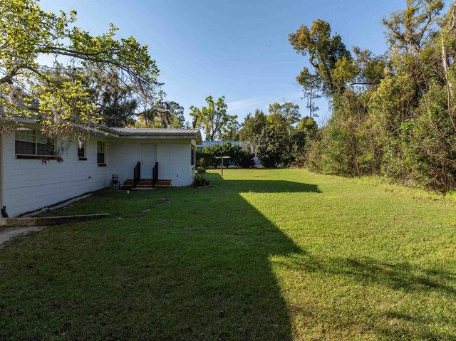 493 NE Shelby Extension, Madison, FL 32340