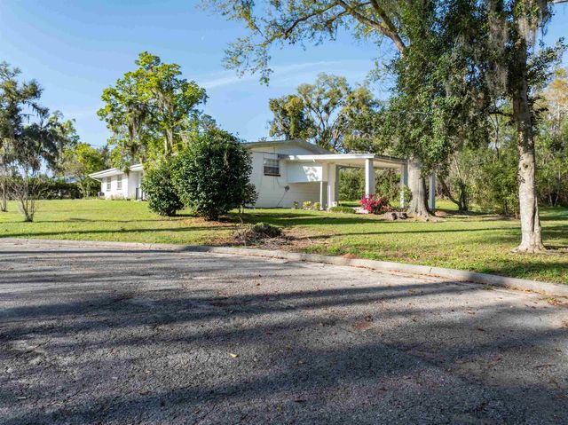 493 NE Shelby Extension, Madison, FL 32340