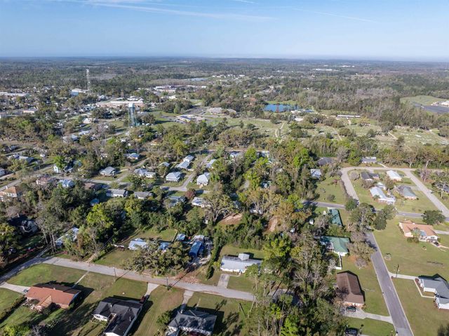 493 NE Shelby Extension, Madison, FL 32340