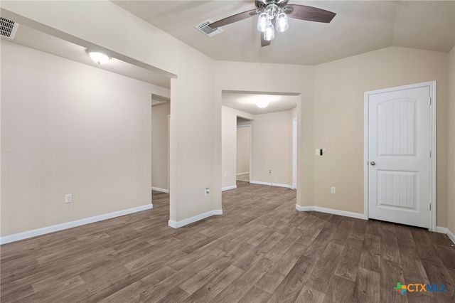 210 Garcitas Creek Lane, Hutto, TX 78634
