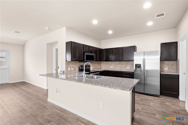 210 Garcitas Creek Lane, Hutto, TX 78634