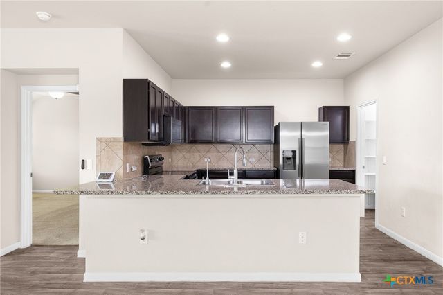 210 Garcitas Creek Lane, Hutto, TX 78634