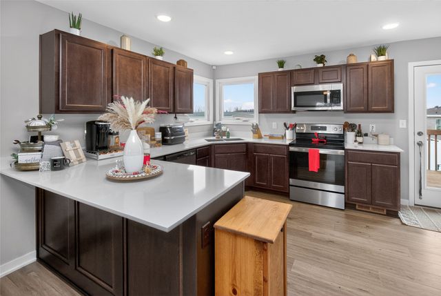 213 NE Adams Avenue, Elkhart, IA 50073