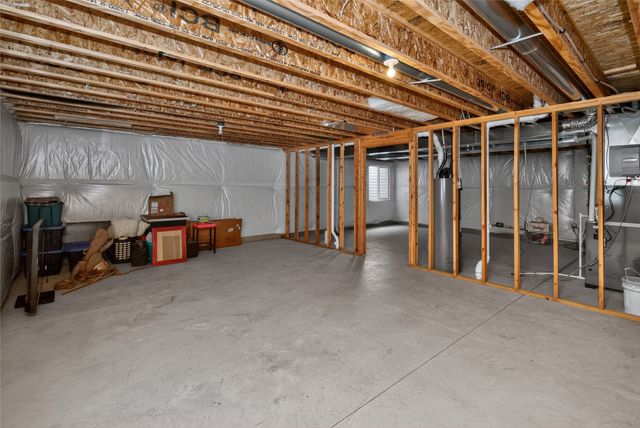 213 NE Adams Avenue, Elkhart, IA 50073