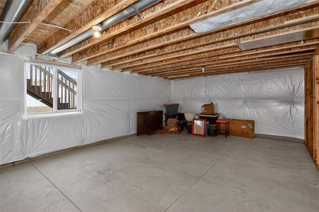 213 NE Adams Avenue, Elkhart, IA 50073