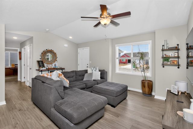 213 NE Adams Avenue, Elkhart, IA 50073