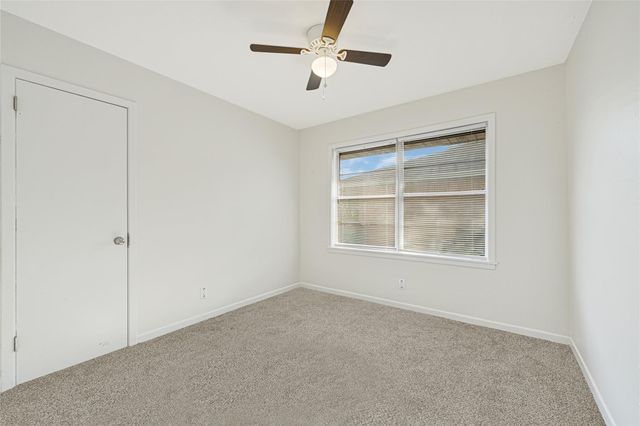 307 Midway Drive, Baytown, TX 77521