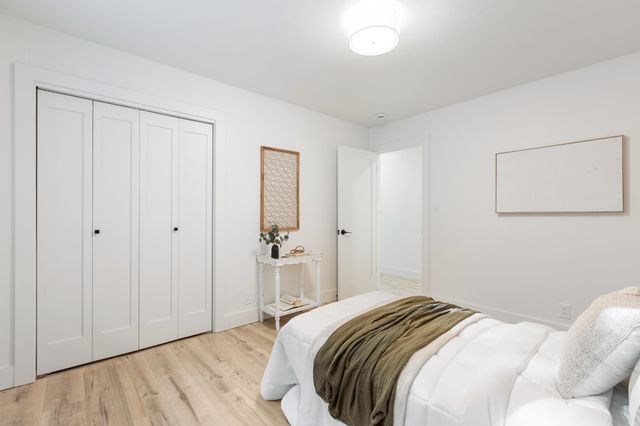 4072 Oak Hill Rd, Oakland, CA 94605