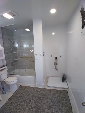 14 Russell St, Everett, MA 02149