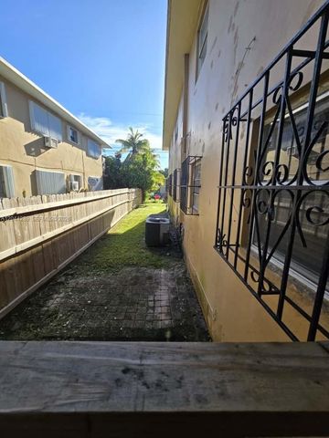 2835 NW 22nd Avenue, Miami, FL 33142