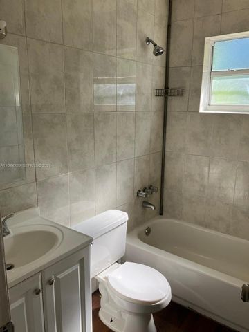 2835 NW 22nd Avenue, Miami, FL 33142