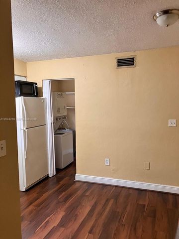 2835 NW 22nd Avenue, Miami, FL 33142
