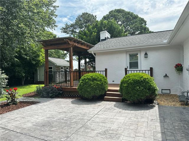 104 Windsor RD, Portsmouth, VA 23701