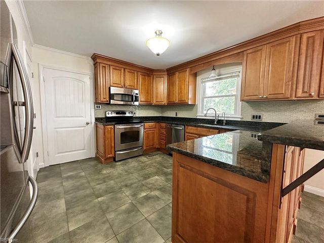104 Windsor RD, Portsmouth, VA 23701