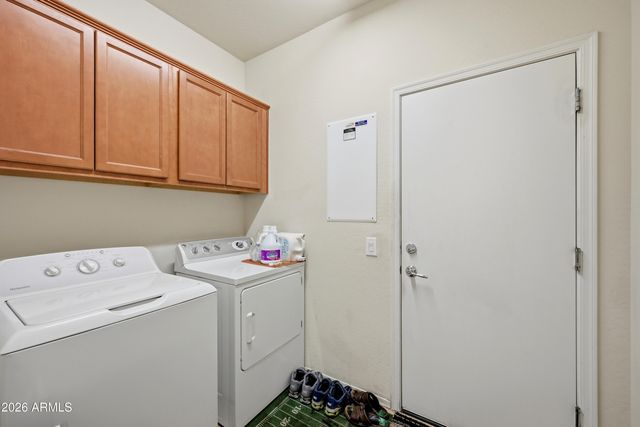 8429 W VERNON Avenue, Phoenix, AZ 85037
