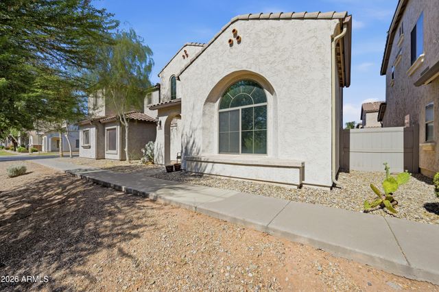 8429 W VERNON Avenue, Phoenix, AZ 85037