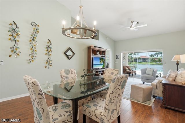 6513 Castlelawn PL, Naples, FL 34113