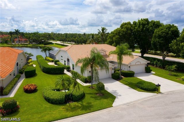 6513 Castlelawn PL, Naples, FL 34113