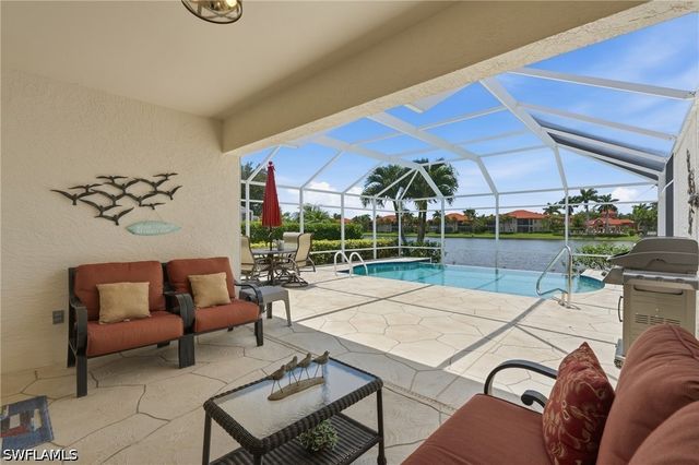 6513 Castlelawn PL, Naples, FL 34113